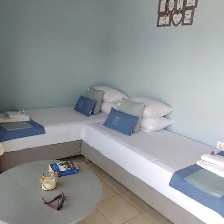 Celeste Deluxe 4*
