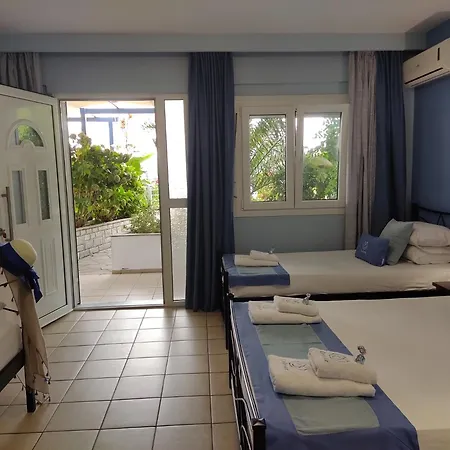 Apartahotel Celeste Deluxe